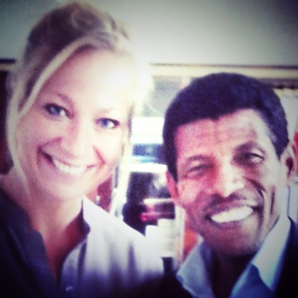 FOTO 6 met Haile gebrselassie