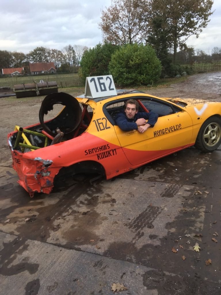 oud ijzer auto jpeg